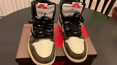 Unboxing a JORDAN 1 TRAVIS SCOTT High Quality UA/ Replica from ...