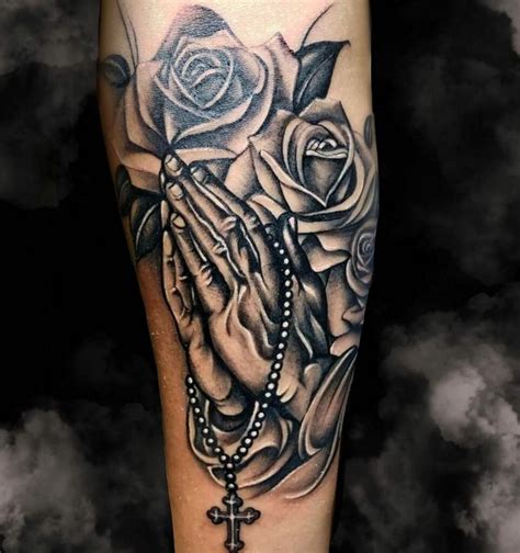 Details more than 72 rosary beads tattoo on hand best - in.cdgdbentre