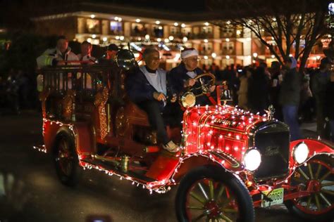 Highlights from the 53rd annual West Cape May Christmas Parade ...