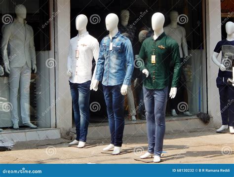 IMannequins in Front of a Clothes Retail Shop Editorial Photography ...