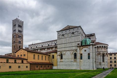 Lucca Cathedral in Lucca, Tuscany Editorial Image - Image of tower ...