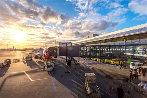 Los Angeles Airport Terminal: Gateway to Your Destination