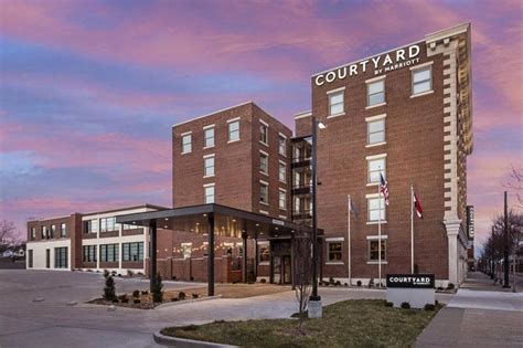 Courtyard Cape Girardeau Downtown Hotel (Cape Girardeau (MO)) - Deals, Photos & Reviews