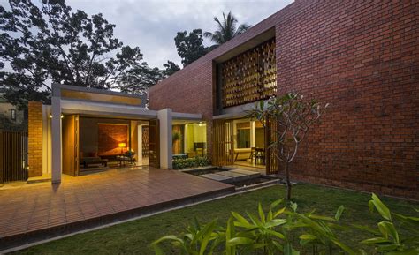 Gallery of Brick House / Architecture Paradigm - 8