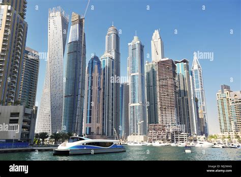 The dubai cruise terminal Stock Photo - Alamy