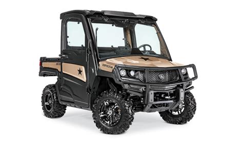 2022 John Deere Gator XUV835M Honor Edition - UTV Off-Road Magazine