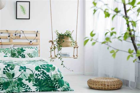 White And Plant Themed Room : This plant themed weekly spread from @svennimoneypenny has a ...