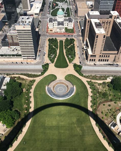 Gateway Arch Museum / Cooper Robertson | ArchDaily