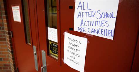 Opinion | Coronavirus School Closings: Don’t Wait Until It’s Too Late - The New York Times