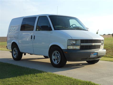 2005 Chevrolet Astro Cargo Van - Overview - CarGurus