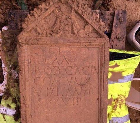 'Unique' Roman tombstone found in Cirencester | Cirencester, Archaeology, Roman britain