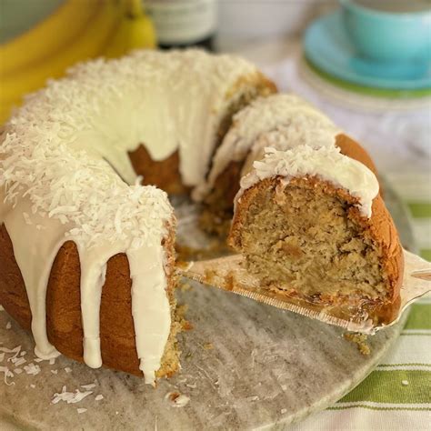 Easy Coconut Rum Cake Recipes 2023 - AtOnce