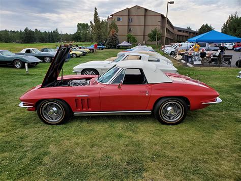 Join a Corvette Club - Vintage Corvettes