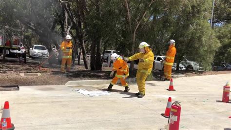 Use of a fire blanket. | By Coromandel Valley Country Fire Service