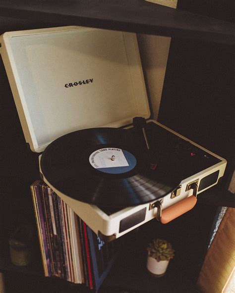 HD wallpaper: Black and White Crosley Turntable, album, antique, audio ...