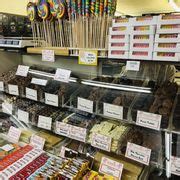 YUMMIES CANDY & NUTS - 160 Photos & 113 Reviews - 384 US Rt 1, Kittery, Maine - Candy Stores ...