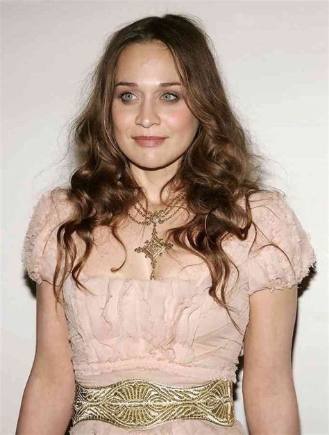 Fiona Apple Rocks — Fiona Apple at the 48th Grammy awards, 2006