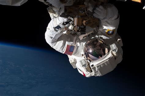 Astronaut Spacewalk Free Stock Photo - Public Domain Pictures
