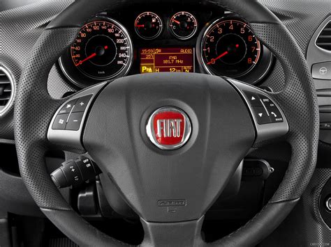 Fiat Bravo Absolute 1.8 16V E.torQ Dualogic | Interior