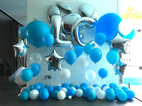 Helium Balloon Backdrop Decoration | THAT BalloonsTHAT Balloons