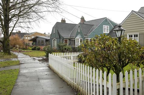 Portland City Council votes to allow affordable housing, design changes ...