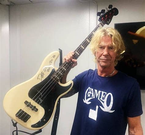 Fender Signature Duff McKagan bass autographed at Rock In Rio 2022