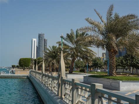 abu dhabi city 11793925 Stock Photo at Vecteezy