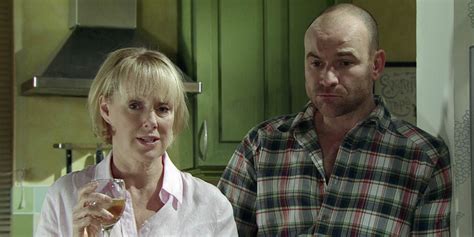 'Coronation Street' Spoiler: Tim Metcalfe To Propose To Sally Webster | HuffPost UK