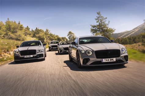 Bentley adds black-out 'S' trim to Continental GT, GTC, Flying Spur ...