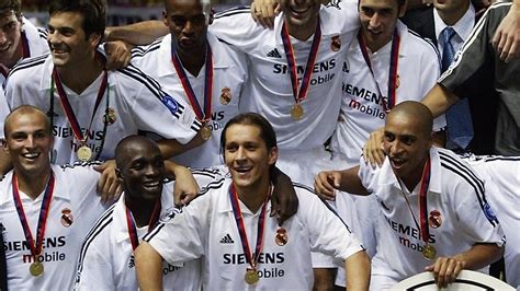 2002 Super Cup: Third time lucky for Madrid | UEFA Super Cup | UEFA.com