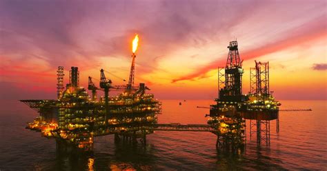 Repsol in talks to sell 25% of its oil and gas businesses to EIG Global | MCE:REP