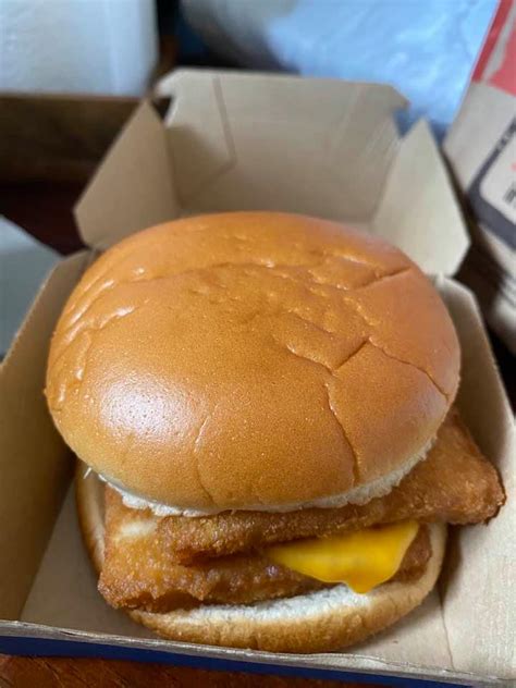 McDonald's Has 1-For-1 Double Filet-O-Fish Deal, Only Available On 8 Dec