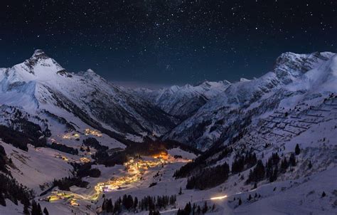 Snowy Mountain Night Wallpapers - Top Free Snowy Mountain Night ...