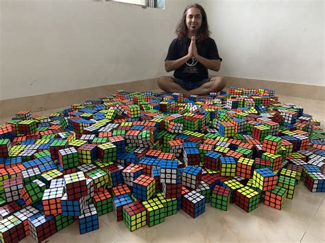 Dagdusheth Ganpati recreated with Rubik's Cube Mosaic Art By Omkar Kibe | Global Prime News