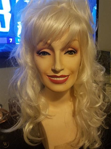 DOLLY PARTON MANNEQUIN WIG HEAD..WIG NOT INCLUDED | #1915808030