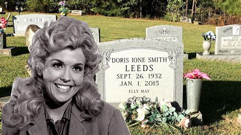 Grave of Donna Douglas (Elly May)! - YouTube