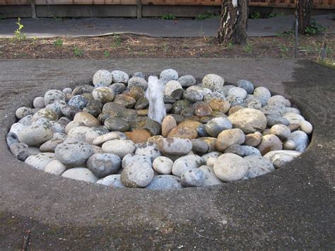 24 BESTE DIY Water Feature Ideer og Design for 2021 | be settled