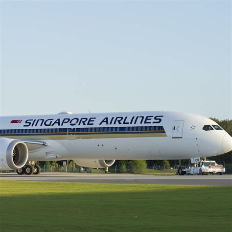 Singapore Airlines - Visit Singapore Official Site