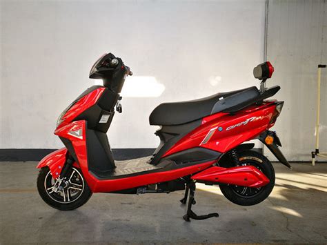 2 Wheels Electric Moped Scooter 65km Endurance GM005 Electric Ride On ...