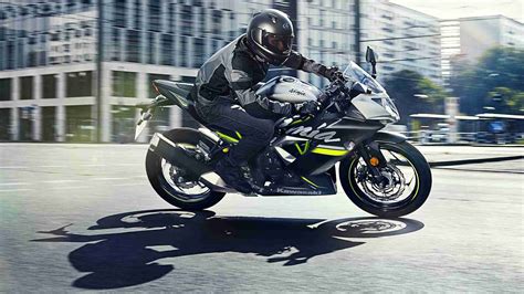 Kawasaki unveils Ninja 125 | IAMABIKER - Everything Motorcycle!