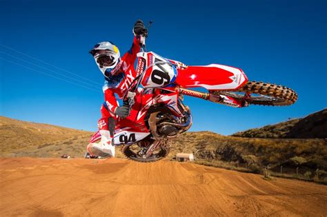 KEN ROCZEN UPDATE INJURY! - MXBars.net