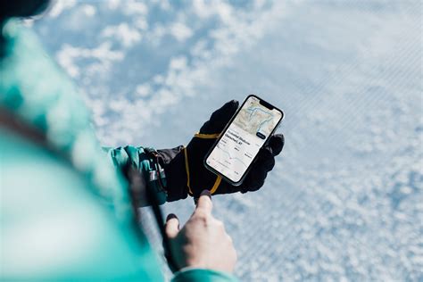 Review: Carv Digital Ski Coach Can Refine Your Runs | WIRED UK