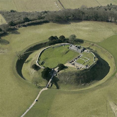 An awe-inspiring Iron Age hill fort, Old Sarum was once the site of ...