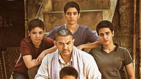 ‘Dangal’ Takes Home Top Honours at Filmfare Awards 2017 - The Quint