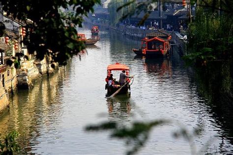 2024 (Shanghai) Fengjing Water Town Private Tour from Shanghai with Huangpu River Cruise Option