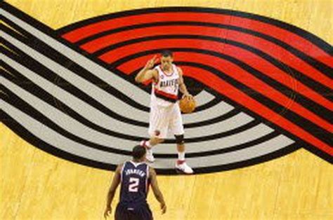 Trail Blazers' Brandon Roy begins to define his post-injury role ...