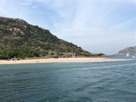 12 Best Beaches in Mazatlan Mexico to Visit in 2024 » Savoteur