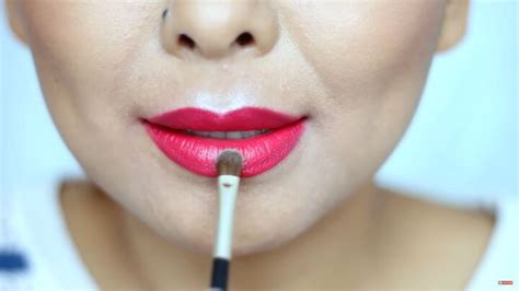 11 Quick Lipstick Tips for Beginners Every Makeup Lover Needs to Know ...