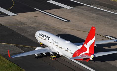 Qantas Shock: 2,500 Employees Stood Down