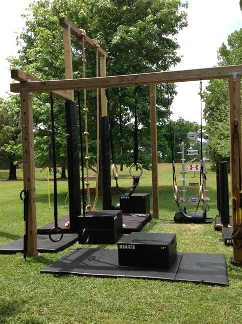 25+ best ideas about Backyard gym on Pinterest | Outdoor gym, Backyard obstacle course and ...